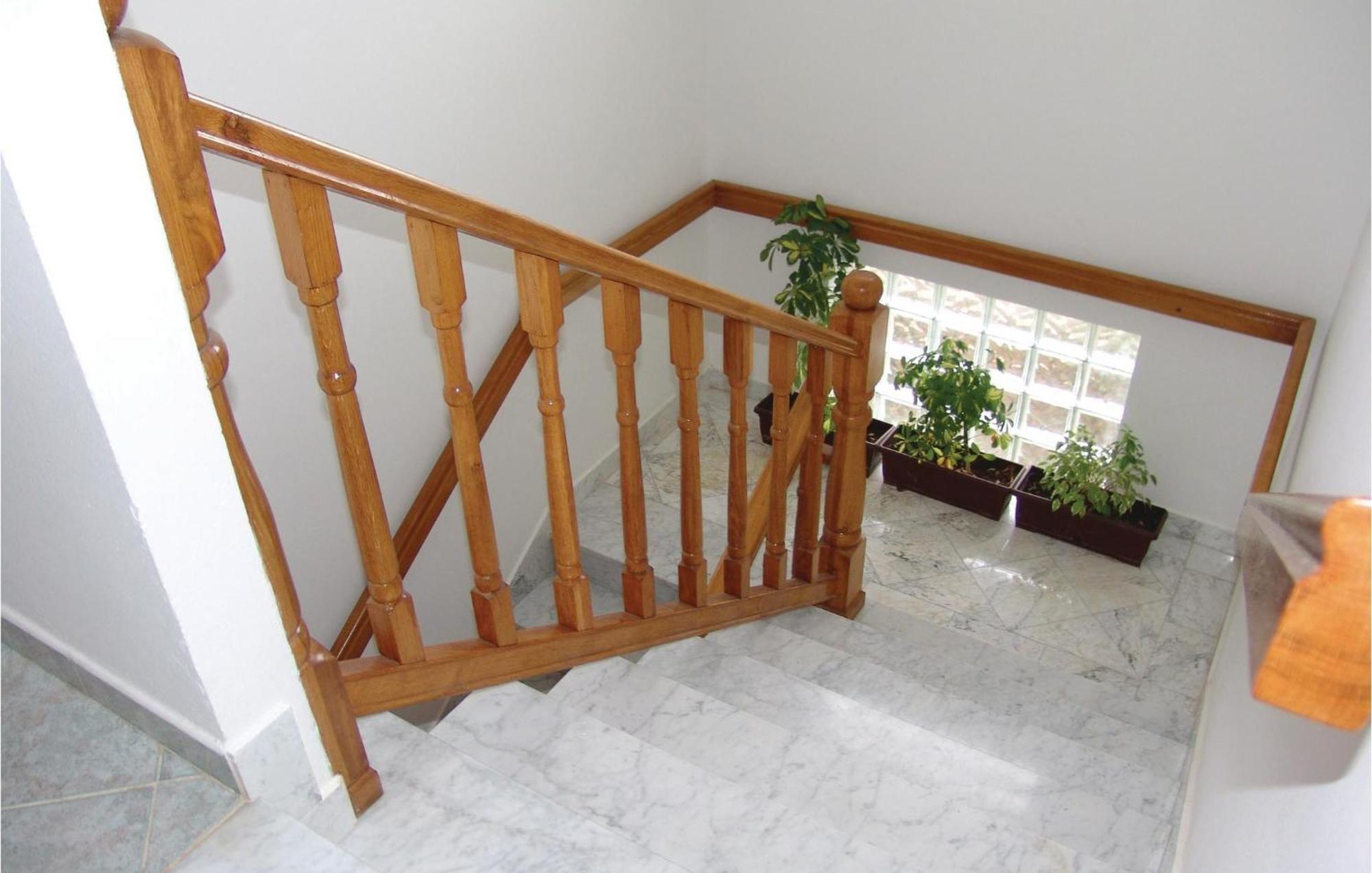 Stunning Apartment In Rovinj With Kitchen المظهر الخارجي الصورة